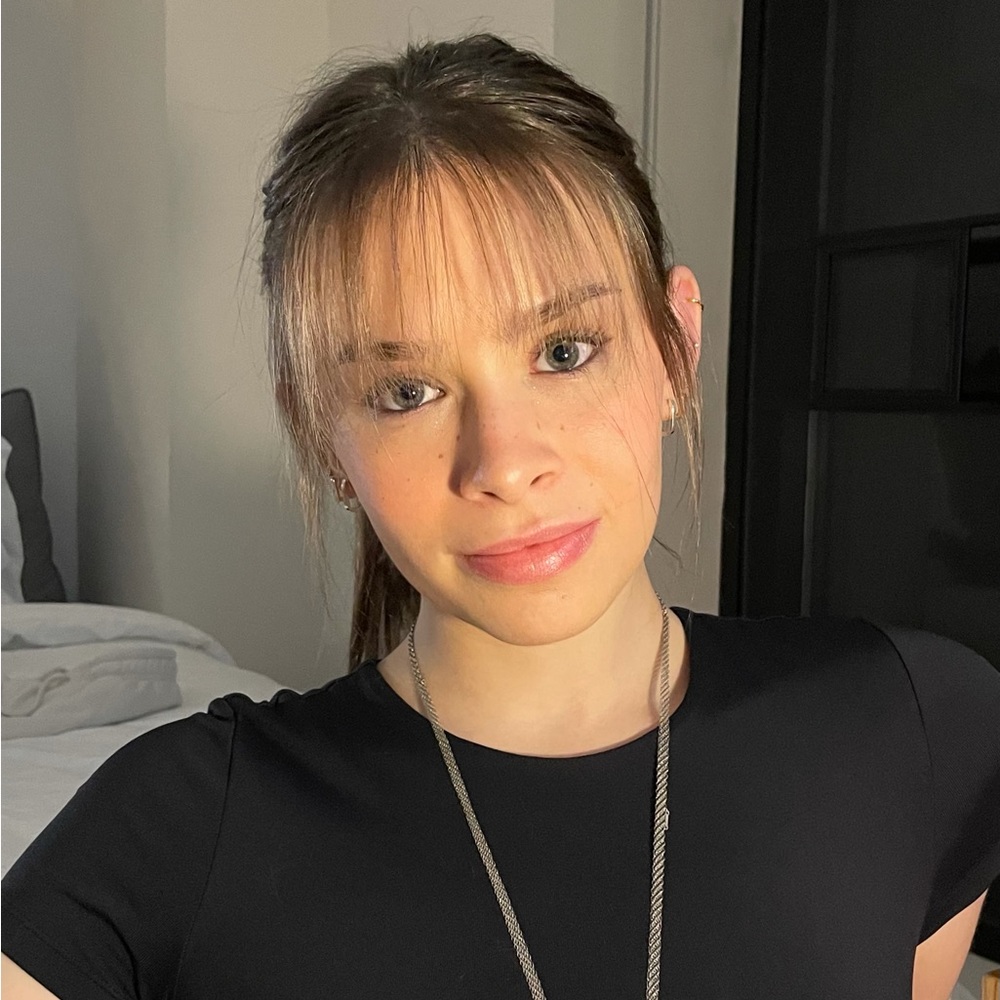 Meet your Posher, Liv